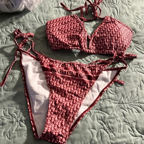 2 piece bathing suits size XL - Picture 1 of 4